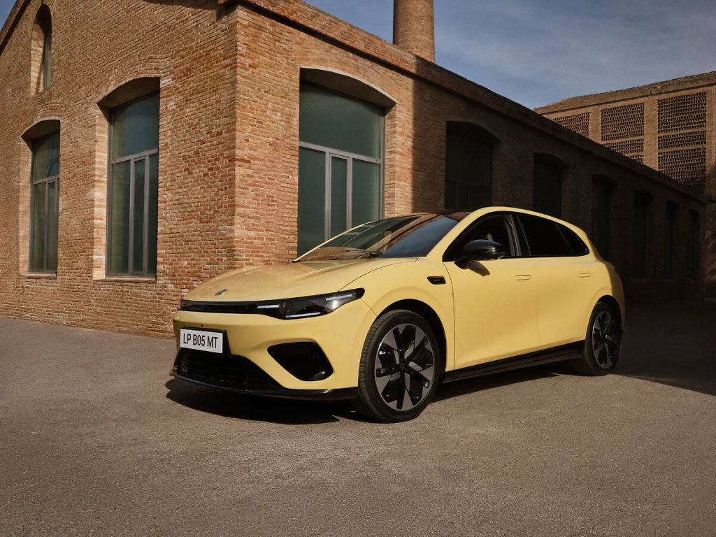 Leapmotor B05 eléctrico compacto con precio anunciado desde 19.500 euros